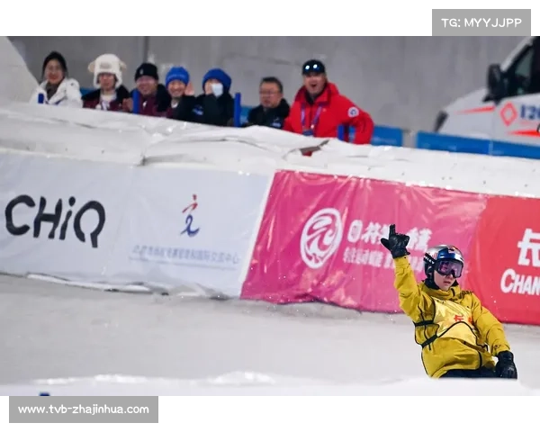 单板滑雪大跳台世界杯中国小将表现亮眼，多人登上领奖台