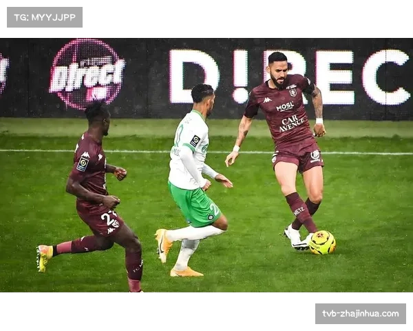 法甲焦点战伤病深度解析：里昂与洛里昂多人缺阵，攻防体系面临考验